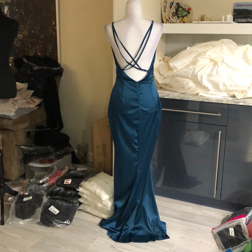V neck glamour style maxi - Picture 6 of 8